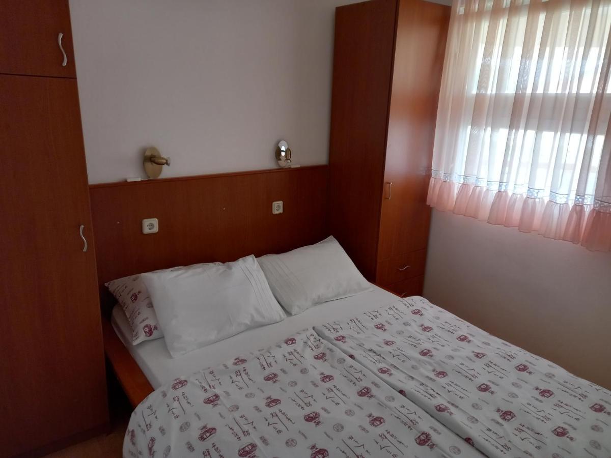 Apartments Kosec Vrsi Ngoại thất bức ảnh